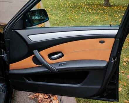 Черный БМВ 5 Серия, объемом двигателя 2.5 л и пробегом 283 тыс. км за 9900 $, фото 14 на Automoto.ua