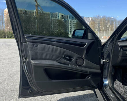 Чорний БМВ 5 Серія, об'ємом двигуна 3 л та пробігом 490 тис. км за 10500 $, фото 18 на Automoto.ua