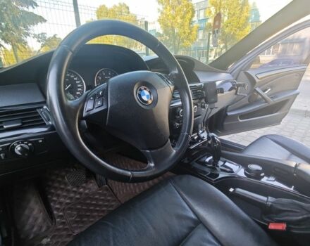 Черный БМВ 5 Серия, объемом двигателя 0 л и пробегом 255 тыс. км за 9000 $, фото 11 на Automoto.ua