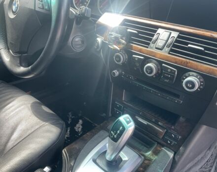 Чорний БМВ 5 Серія, об'ємом двигуна 2.5 л та пробігом 255 тис. км за 8000 $, фото 9 на Automoto.ua