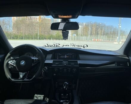 Чорний БМВ 5 Серія, об'ємом двигуна 3 л та пробігом 490 тис. км за 10500 $, фото 1 на Automoto.ua