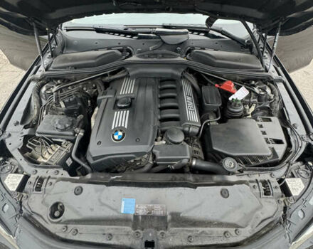 Чорний БМВ 5 Серія, об'ємом двигуна 2.49 л та пробігом 289 тис. км за 9000 $, фото 14 на Automoto.ua