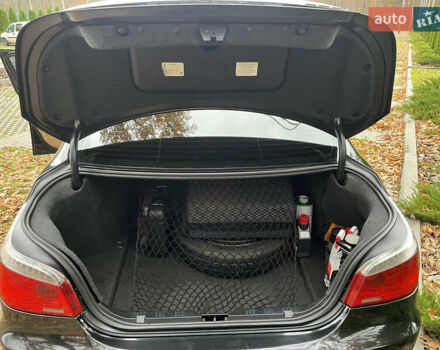 Чорний БМВ 5 Серія, об'ємом двигуна 2.5 л та пробігом 257 тис. км за 8100 $, фото 15 на Automoto.ua