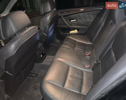Чорний БМВ 5 Серія, об'ємом двигуна 3 л та пробігом 250 тис. км за 9300 $, фото 6 на Automoto.ua