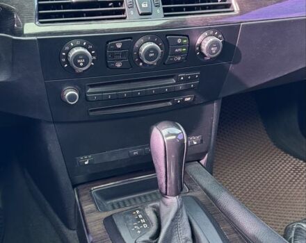 БМВ 5 Серия 2007 в Кропивницком (Кировограде) на Automoto.ua Черный БМВ 5 Серия, объемом двигателя 2.5 л и пробегом 243 тыс. км за 9900 $, фото 13 на Automoto.ua