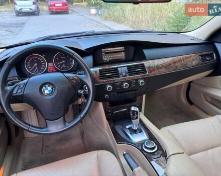 Черный БМВ 5 Серия, объемом двигателя 2.5 л и пробегом 218 тыс. км за 8500 $, фото 12 на Automoto.ua