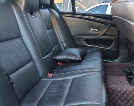 Черный БМВ 5 Серия, объемом двигателя 0 л и пробегом 255 тыс. км за 9000 $, фото 6 на Automoto.ua