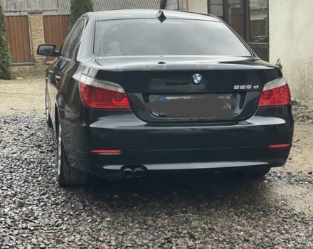 Чорний БМВ 5 Серія, об'ємом двигуна 3 л та пробігом 312 тис. км за 12500 $, фото 1 на Automoto.ua