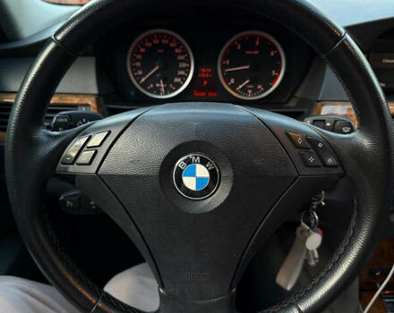 Черный БМВ 5 Серия, объемом двигателя 2.5 л и пробегом 482 тыс. км за 8500 $, фото 5 на Automoto.ua