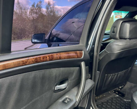 БМВ 5 Серия 2007 в Львове на Automoto.ua Черный БМВ 5 Серия, объемом двигателя 2.5 л и пробегом 256 тыс. км за 7300 $, фото 14 на Automoto.ua
