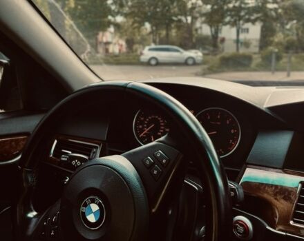 Чорний БМВ 5 Серія, об'ємом двигуна 3 л та пробігом 311 тис. км за 8999 $, фото 3 на Automoto.ua