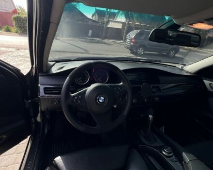 Чорний БМВ 5 Серія, об'ємом двигуна 3 л та пробігом 390 тис. км за 12800 $, фото 12 на Automoto.ua