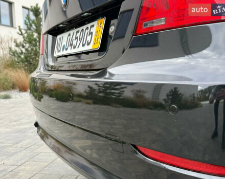 Черный БМВ 5 Серия, объемом двигателя 3 л и пробегом 295 тыс. км за 9500 $, фото 25 на Automoto.ua