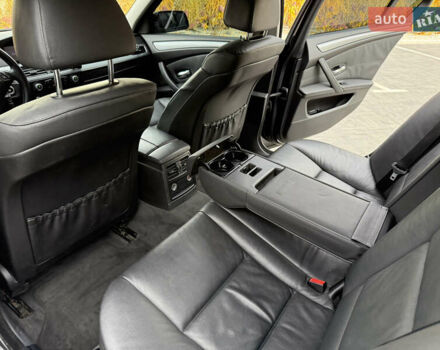 Черный БМВ 5 Серия, объемом двигателя 3 л и пробегом 307 тыс. км за 8400 $, фото 30 на Automoto.ua