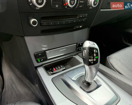 Черный БМВ 5 Серия, объемом двигателя 3 л и пробегом 295 тыс. км за 9500 $, фото 54 на Automoto.ua