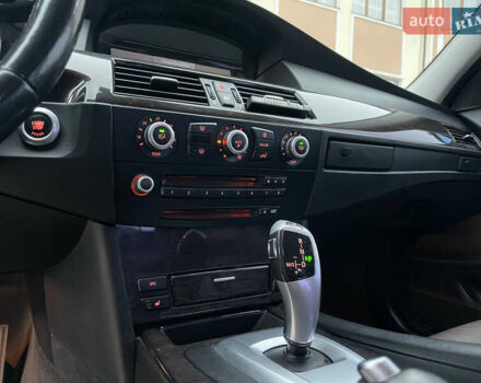 Черный БМВ 5 Серия, объемом двигателя 2 л и пробегом 266 тыс. км за 9499 $, фото 65 на Automoto.ua