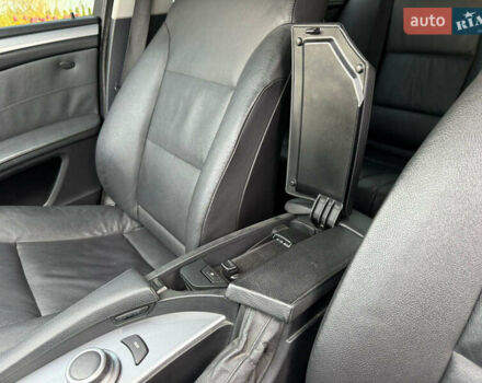 Черный БМВ 5 Серия, объемом двигателя 3 л и пробегом 295 тыс. км за 9500 $, фото 53 на Automoto.ua