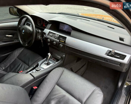 Черный БМВ 5 Серия, объемом двигателя 3 л и пробегом 295 тыс. км за 9500 $, фото 39 на Automoto.ua