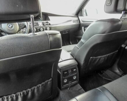 Черный БМВ 5 Серия, объемом двигателя 3 л и пробегом 241 тыс. км за 3300 $, фото 7 на Automoto.ua