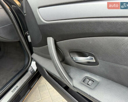 Черный БМВ 5 Серия, объемом двигателя 3 л и пробегом 295 тыс. км за 9500 $, фото 38 на Automoto.ua