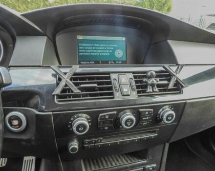 Черный БМВ 5 Серия, объемом двигателя 3 л и пробегом 241 тыс. км за 3300 $, фото 12 на Automoto.ua