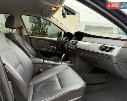 Черный БМВ 5 Серия, объемом двигателя 3 л и пробегом 295 тыс. км за 9500 $, фото 37 на Automoto.ua