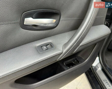 Черный БМВ 5 Серия, объемом двигателя 3 л и пробегом 295 тыс. км за 9500 $, фото 41 на Automoto.ua