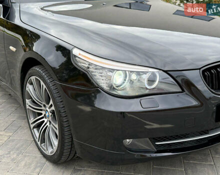 Черный БМВ 5 Серия, объемом двигателя 3 л и пробегом 295 тыс. км за 9500 $, фото 3 на Automoto.ua