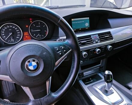 Чорний БМВ 5 Серія, об'ємом двигуна 3 л та пробігом 400 тис. км за 10500 $, фото 19 на Automoto.ua