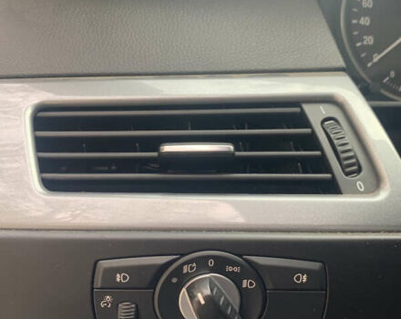 Черный БМВ 5 Серия, объемом двигателя 2 л и пробегом 254 тыс. км за 8000 $, фото 15 на Automoto.ua