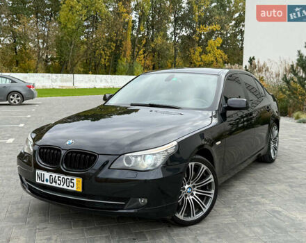 Черный БМВ 5 Серия, объемом двигателя 3 л и пробегом 295 тыс. км за 9500 $, фото 7 на Automoto.ua