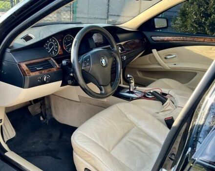 Черный БМВ 5 Серия, объемом двигателя 3 л и пробегом 270 тыс. км за 11800 $, фото 4 на Automoto.ua