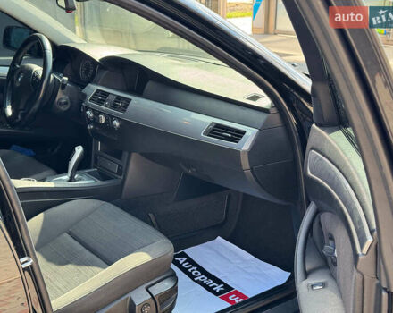 Черный БМВ 5 Серия, объемом двигателя 2 л и пробегом 310 тыс. км за 10990 $, фото 12 на Automoto.ua