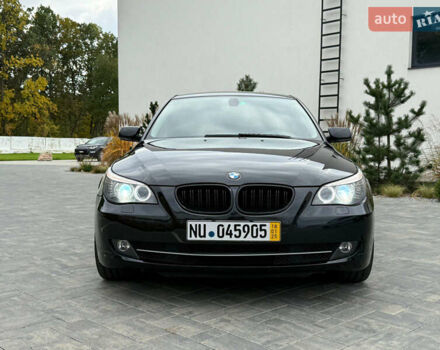 Черный БМВ 5 Серия, объемом двигателя 3 л и пробегом 295 тыс. км за 9500 $, фото 1 на Automoto.ua