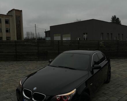 Чорний БМВ 5 Серія, об'ємом двигуна 3 л та пробігом 350 тис. км за 4700 $, фото 1 на Automoto.ua