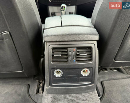 Черный БМВ 5 Серия, объемом двигателя 3 л и пробегом 307 тыс. км за 8400 $, фото 33 на Automoto.ua