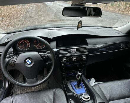 Черный БМВ 5 Серия, объемом двигателя 2.5 л и пробегом 279 тыс. км за 9700 $, фото 4 на Automoto.ua