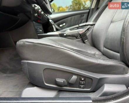 Черный БМВ 5 Серия, объемом двигателя 3 л и пробегом 295 тыс. км за 9500 $, фото 46 на Automoto.ua