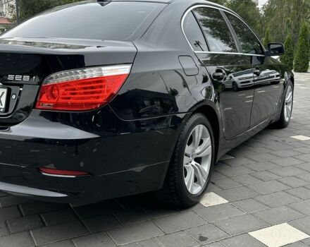 Черный БМВ 5 Серия, объемом двигателя 3 л и пробегом 299 тыс. км за 9000 $, фото 4 на Automoto.ua