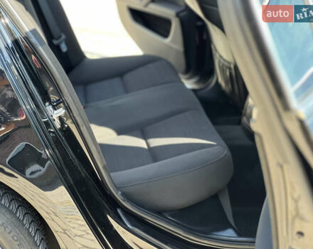 Черный БМВ 5 Серия, объемом двигателя 2.5 л и пробегом 250 тыс. км за 8650 $, фото 34 на Automoto.ua