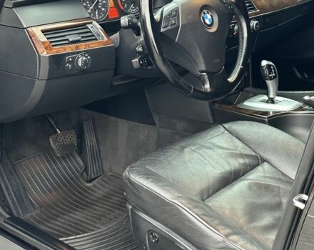 Черный БМВ 5 Серия, объемом двигателя 3 л и пробегом 299 тыс. км за 9000 $, фото 14 на Automoto.ua
