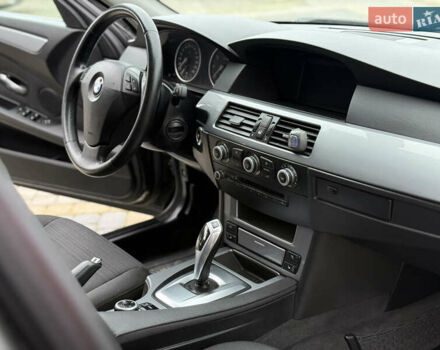 Чорний БМВ 5 Серія, об'ємом двигуна 2.5 л та пробігом 252 тис. км за 8650 $, фото 31 на Automoto.ua