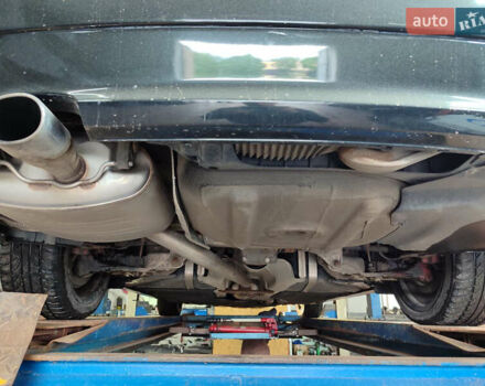 Черный БМВ 5 Серия, объемом двигателя 2 л и пробегом 324 тыс. км за 10700 $, фото 121 на Automoto.ua