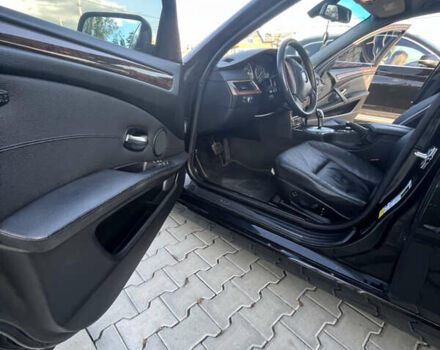 Чорний БМВ 5 Серія, об'ємом двигуна 2.98 л та пробігом 250 тис. км за 11200 $, фото 23 на Automoto.ua