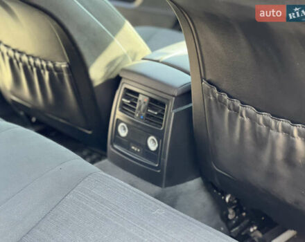 Черный БМВ 5 Серия, объемом двигателя 2.5 л и пробегом 250 тыс. км за 8650 $, фото 37 на Automoto.ua