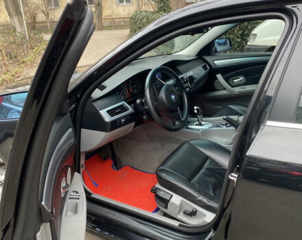 Черный БМВ 5 Серия, объемом двигателя 2 л и пробегом 220 тыс. км за 14000 $, фото 6 на Automoto.ua