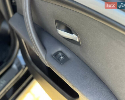 Черный БМВ 5 Серия, объемом двигателя 2.5 л и пробегом 250 тыс. км за 8650 $, фото 36 на Automoto.ua