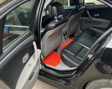 Черный БМВ 5 Серия, объемом двигателя 2 л и пробегом 220 тыс. км за 14000 $, фото 5 на Automoto.ua