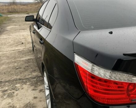 Чорний БМВ 5 Серія, об'ємом двигуна 3 л та пробігом 380 тис. км за 8700 $, фото 7 на Automoto.ua