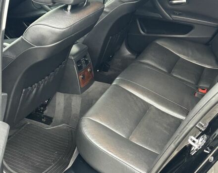 Черный БМВ 5 Серия, объемом двигателя 3 л и пробегом 299 тыс. км за 9000 $, фото 10 на Automoto.ua